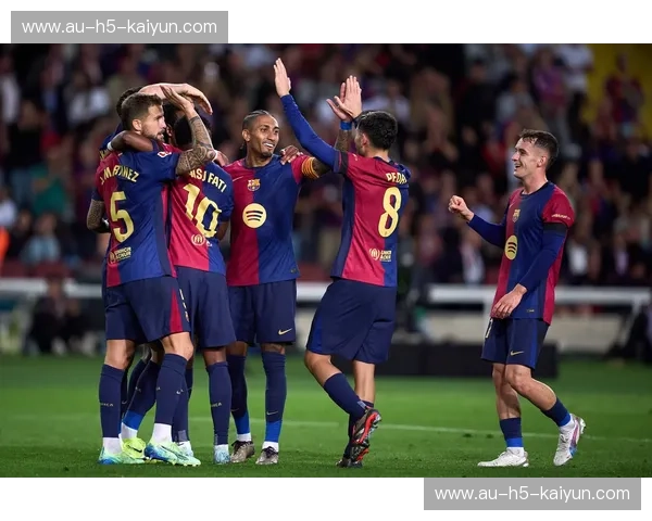 绿茵之巅的视觉饕餮：皇马vs巴萨图片中的百年恩怨与绝代芳华